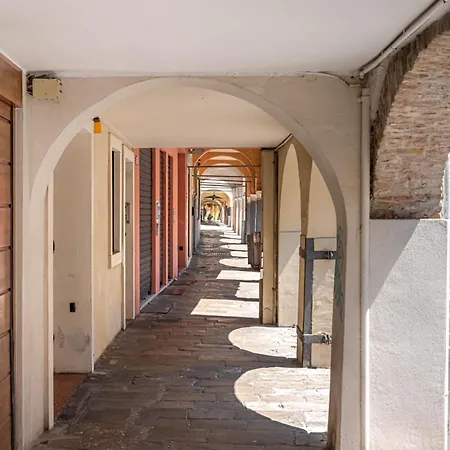 Italstay - Belzoni New Flat - Private Parking شقة بادوفا